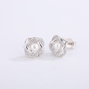 Élégantes boucles d'oreilles clous en argent S925 avec perles d'eau douce et zircon, motif feuille, pour femme, cadeau de mariage ou d'anniversaire - Product Image 2