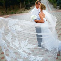 Voile de mariée élégant en dentelle mi-longue CYG en gros pour les mariages à l'église
