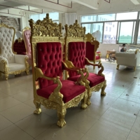Chaise de trône royale européenne, cadre doré, velours rouge, chaise pour événements de mariage, fourniture d'usine