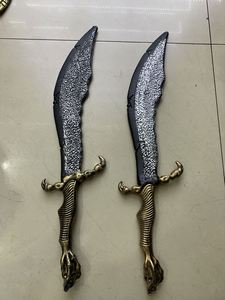 Accessoire de costume pour fête d'Halloween, épée en plastique qui saigne, jouet couteau - Product Image 4