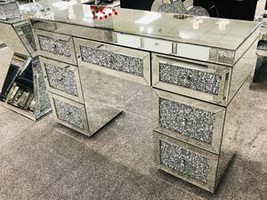 Tocador de lujo con diseño de diamante para dormitorio, mesa de maquillaje con espejo y cajones - Product Image 6