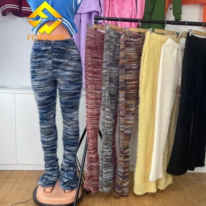 2024 nuovi arrivi moda <span class=keywords><strong>donna</strong></span> <span class=keywords><strong>pantaloni</strong></span> da jogging in pelliccia pieghettati <span class=keywords><strong>pantaloni</strong></span> della tuta pelosa - Product Image 2