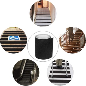 Ruban antidérapant en PVC noir imperméable fort adhésif pour la sécurité des sols pour les escaliers Ruban d'avertissement antidérapant en <span class=keywords><strong>carborundum</strong></span> pour - Product Image 6