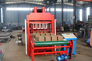 Máy ép thủy lực tự động khối đất Máy làm gạch dây chuyền sản xuất gạch hiệu quả cao - Product Image 3