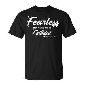 Camiseta con cita cristiana Fearless Because He Is Faithful, color negro, 100% algodón, cuello redondo, manga corta, para hombre, adulto - Product Image 2