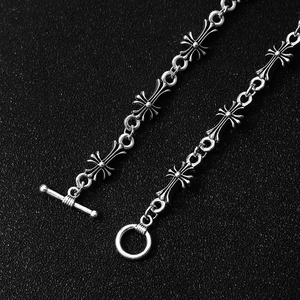 Set di Collane in Stile Vintage Cromato, Gioielli Gotici con Croce e Spada per Uomo, Stile Hip Hop - Product Image 4