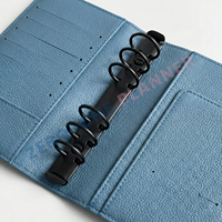 Portefeuille en cuir PU personnalisé galet A4 A5 A6 A7 portefeuille mince en velours Schwarz avec poche zippée et garniture noire