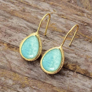 Orecchini a Gancio con Turchese Simulato a Goccia per Donne, Gioielli Artistici ed Eleganti alla Moda - Product Image 3