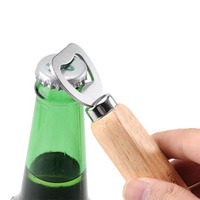 Vente en gros ouvre-bouteille de bière en acier inoxydable avec logo gravé dans la cuisine personnalisée écologique avec manche en bois