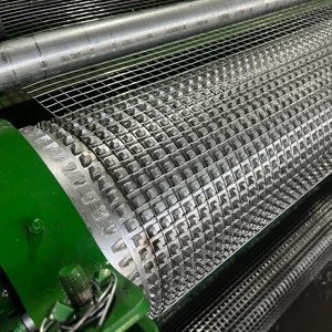 Rouleau de treillis soudé en acier inoxydable galvanisé à chaud pour <span class=keywords><strong>cage</strong></span> à animaux et clôture de jardin - Product Image 1