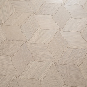 ชุดพื้นไม้โอ๊คลายก้างปลาแบบพรีเมียม - ลายใบไม้เล็ก สีธรรมชาติ พื้นผิวขัดแบบลวด เหมาะสำหรับห้องนั่งเล่นและร้านค้า - Product Image 2