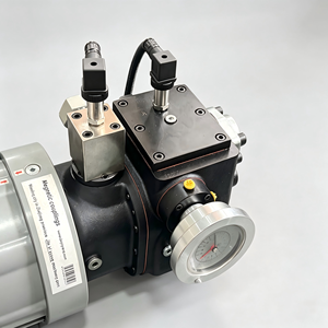 Máquina de Espuma de Ciclopentano PU de Alta Presión, Dispensador Ecológico <span class=keywords><strong>para</strong></span> Relleno de Aislamiento de Contenedores Refrigerados - Product Image 3