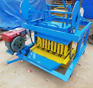 Prezzo della Macchina per Mattoni, Macchina per Blocchi di Cemento con Motore Diesel, Macchina Mobile per Blocchi di Calcestruzzo Cavi e Solidi - Product Image 5