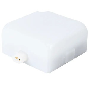 Lumière adaptateur sans ombre, design carré, idéale pour un éclairage uniforme dans les petits espaces et une meilleure distribution - Product Image 1