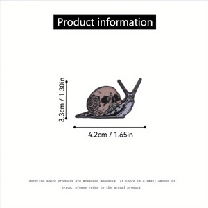 Độc đáo sọ ốc men Pin Gothic phong cách tối thiết kế với các chi tiết phức tạp, hợp thời trang phụ kiện thời trang cho bộ sưu tập - Product Image 4