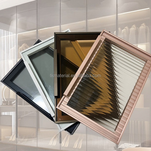 Porta Scorrevole in Vetro con Telaio in Alluminio Serie 6000, Servizio di Taglio e Piegatura Profili Metallici per Arredamento Cucina - Product Image 3
