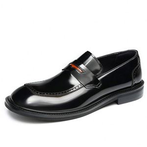 Zapatos Casuales de Hombre de Diseño Clásico y Alta Calidad, Zapatos de Cuero Casuales de Negocios, Cuero Brillante, Aumentan la Estatura, Otoño, Impermeables - Product Image 2