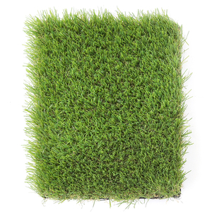 Césped artificial personalizado de la fábrica LFL para decoración de patios y jardines exteriores, que simula una apariencia natural. - Product Image 5