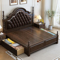 Lit double vintage américain de 1,8 mètre avec revêtement en cuir souple et cadre en bois massif, mobilier de chambre à coucher moderne de style français ancien, grand lit