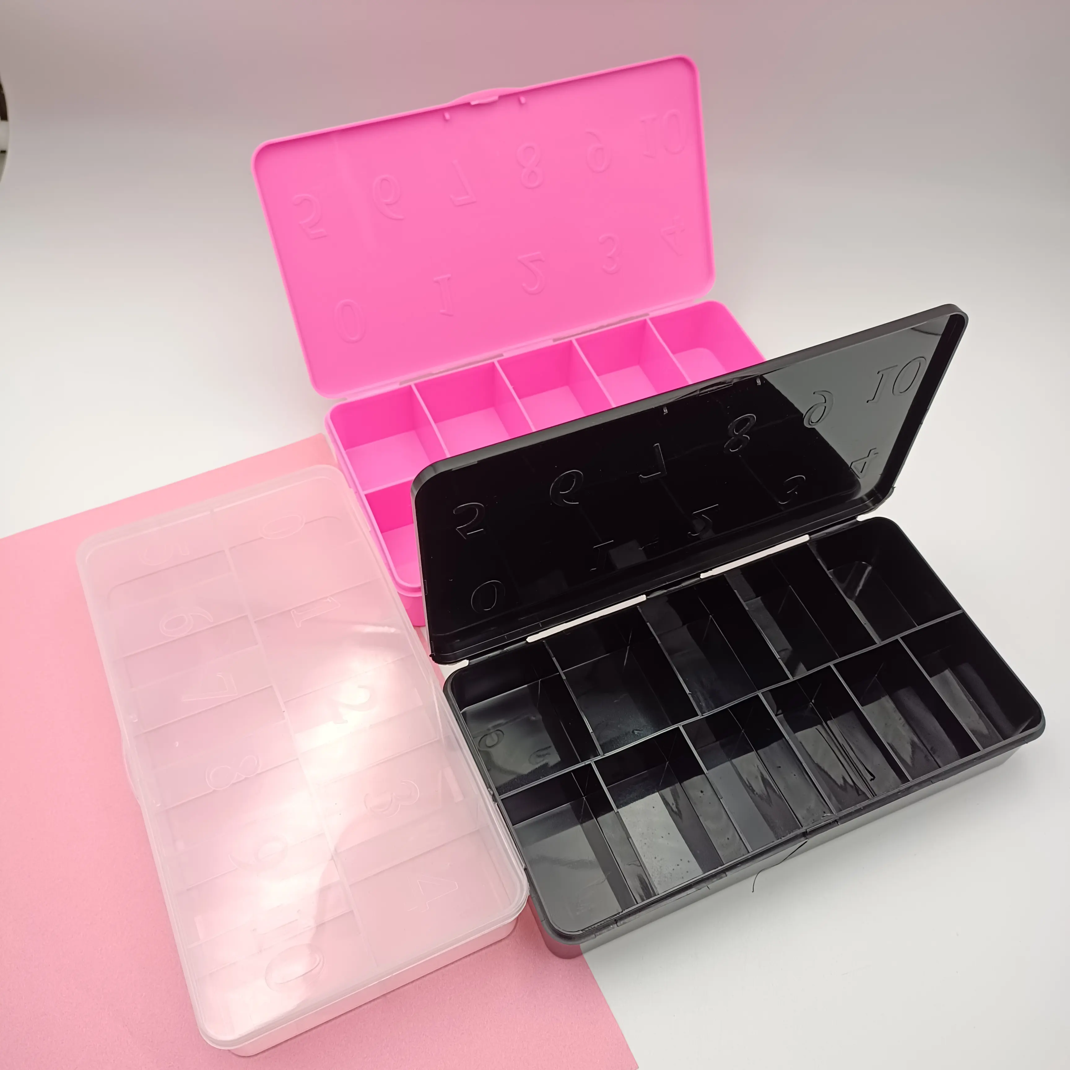Label pribadi nomor kustom plastik bening transparan hitam merah muda kosong kotak ujung kuku
