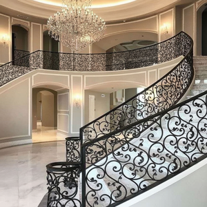 ราวบันไดเหล็กดัดคุณภาพสูงและดีไซน์ราวบันไดเหล็กแบบคลาสสิกสำหรับใช้ในโรงแรม ทนทานต่อการเกิดสนิม รับประกัน 5 ปี - Product Image 1