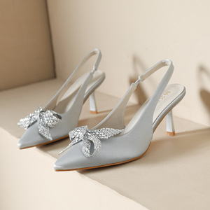 Tacchi alti con tacco a bocca chiara con fiocco di strass inciampante Bowbuka <span class=keywords><strong>Bao</strong></span> <span class=keywords><strong>Tou</strong></span> sandali vuoti - Product Image 1