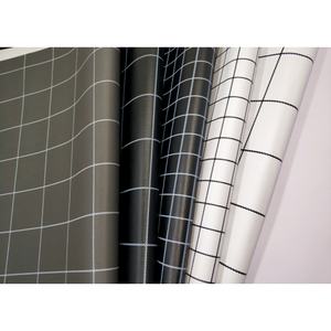 <span class=keywords><strong>Papier</strong></span> <span class=keywords><strong>peint</strong></span> géométrique en vinyle auto-adhésif <span class=keywords><strong>à</strong></span> <span class=keywords><strong>motif</strong></span> de grille moderne, PVC, <span class=keywords><strong>à</strong></span> peler et <span class=keywords><strong>à</strong></span> coller pour la décoration de la maison et du bureau - Product Image 1