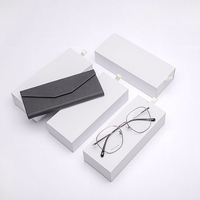 Boîte cadeau personnalisée en carton rigide rectangulaire pour lunettes et lunettes de soleil avec gaufrage, type tiroir