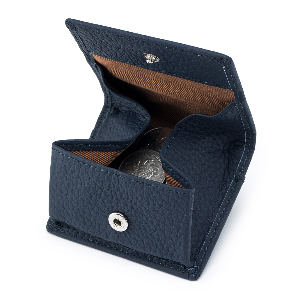 รอยัลบลู