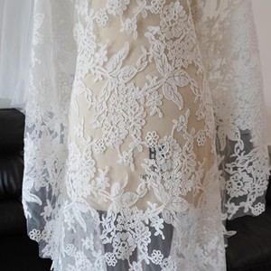 Nuovo Tessuto in Pizzo <span class=keywords><strong>Bianco</strong></span> con Foglie Ricamate in <span class=keywords><strong>Tulle</strong></span> per Abiti da Sposa - Product Image 3