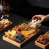 Noix Chips Fruits Bonbons Condiment Snack Alimentaire Divisé Plats de service avec plateau en bois