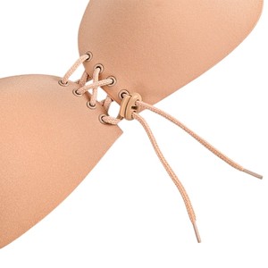 Reggiseno Adesivo in Silicone Invisibile Senza Spalline e Senza Coppe, con Design Elegante e Chiusura a Strappo, Ideale per Feste Serale e Uso Quotidiano - Product Image 3