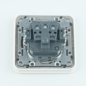 Enchufe de Pared Schuko Europeo, Panel Blanco con Detalles Dorados, Estándar Alemán, Tomacorriente de Pared de 10A para Instalación Eléctrica en Hoteles y Hogares - Product Image 5