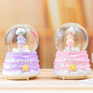 Caja de música con bola de cristal luminosa giratoria de <span class=keywords><strong>Cloud</strong></span> Sister para Instagram, bola de cristal creativa para la mesita de noche del dormitorio que crea ambiente. - Product Image 4