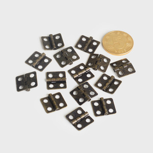 Mini charnière 12x13mm en fer bronze jaune, charnière de surface pour meubles, pour boîte en bois, bricolage et artisanat - Product Image 1