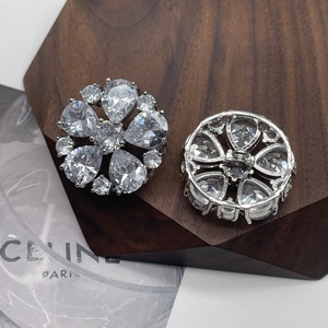 Jfzb055 Thiết Kế Tuyệt Vời Hoa Rhinestone Nút Chất Lượng Handmade Zircon Nút Cho Phụ Nữ Tùy Chỉnh Zircon Nút - Product Image 4