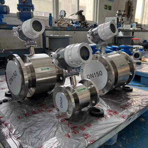 KFBEST実用的な耐久性のあるデジタル電磁流量計ステンレスボディ高精度 - Product Image 4