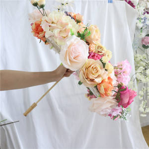 Parapluie élégant de mariage avec <span class=keywords><strong>fleurs</strong></span>, nouveau parapluie élégant, décoration de mariage, <span class=keywords><strong>fleurs</strong></span> artificielles, H05398, - Product Image 2