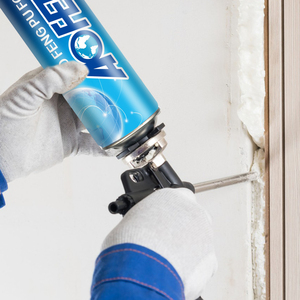 Colle de calfeutrage liquide expansée en mousse de polyuréthane (PU) à forte adhérence instantanée pour fenêtres et portes – Adhésifs et produits d'étanchéité - Product Image 4