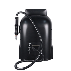 Système laser Q-Switched haute énergie avec une puissance de sortie allant jusqu'à 600 mJ et une durée d'impulsion de 3 à 5 ns pour une élimination efficace du bleu, du noir et du rouge - Product Image 2