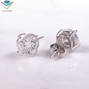 Pendientes de Diamantes Clásicos de Alta Gama, 4 Puntas, 1 Quilate, VVS VS, CVD/HPHT, Oro Blanco, Redondos, Certificados por IGI, Unisex, Joyería Fina - Product Image 4