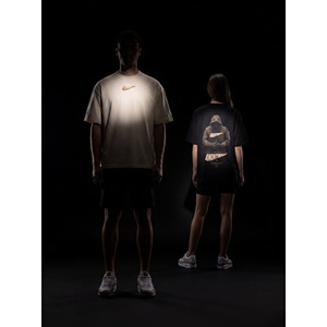 Maglietta unisex Anonymous - Edizione United In Silence - Product Image 1