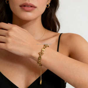 مجوهرات يد من الفولاذ المقاوم للصدأ رائجة البيع، تصميم بسيط وجريء على الطراز البانك، مجوهرات يد فاخرة من الفولاذ المقاوم للصدأ على الطراز الكوبي للجنسين - Product Image 5