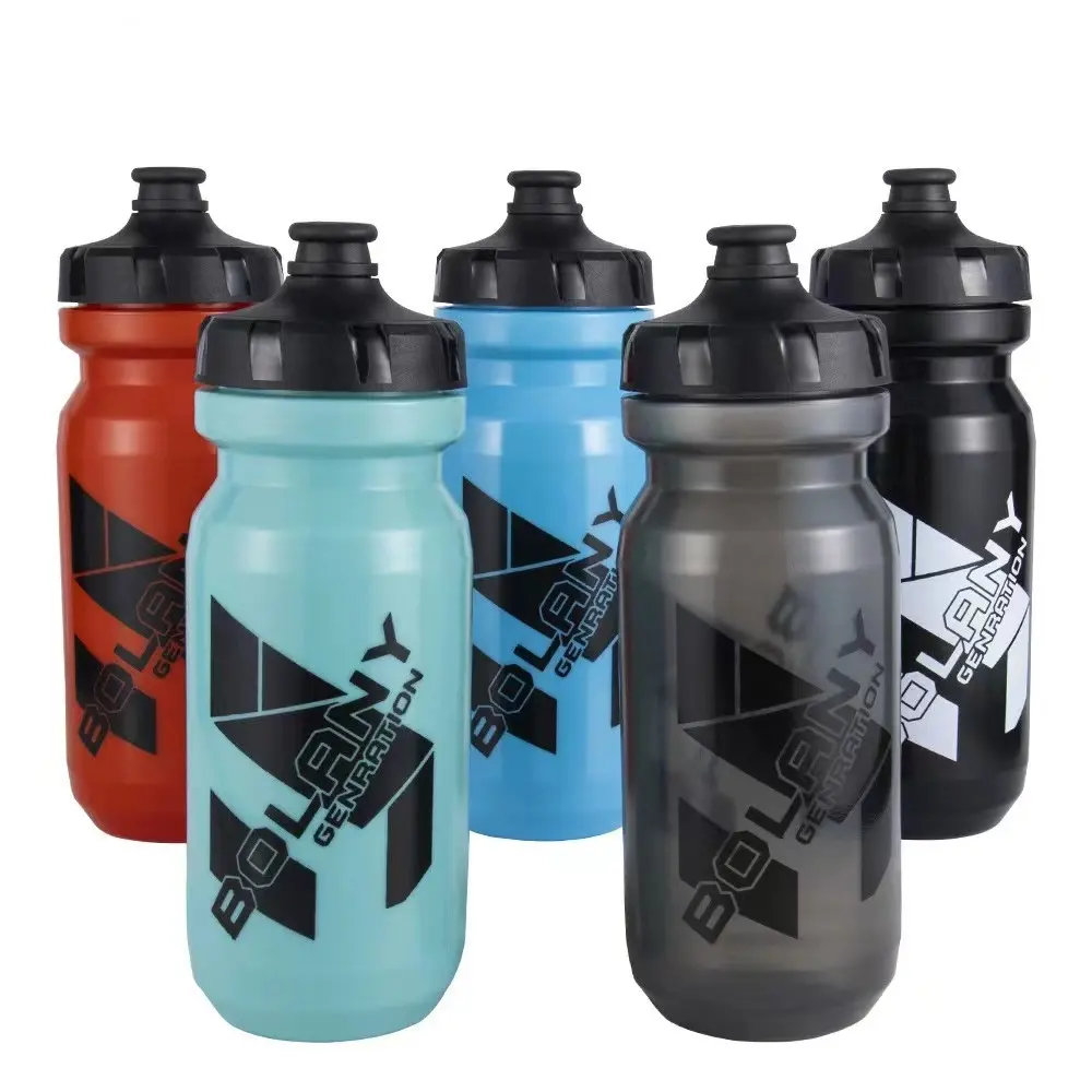 Outdoor Supplies food grade PP material Riding Portable Fitness jug squeeze vacuum Water Bottle