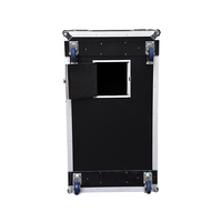 Flight case en aluminium robuste pour Midas M32 - Flight case portable avec mousse personnalisée et quincaillerie métallique