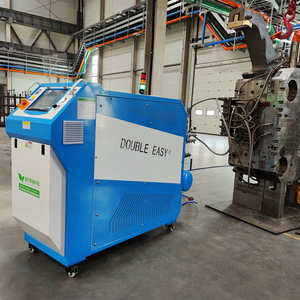 Machine de nettoyage de moules industrielle DB-D1 de Huang Chuanliang Company avec pompe pour le nettoyage des tuyaux de refroidissement en métal - Product Image 3