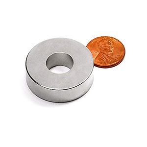 Anillo magnético de <span class=keywords><strong>neodimio</strong></span> N45 100-50*10 permanente de <span class=keywords><strong>neodimio</strong></span> de tamaño súper <span class=keywords><strong>grande</strong></span> - Product Image 1