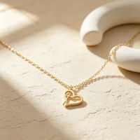 Collar con Colgante de Cruz de Corazón Abierto Minimalista, Ligero, Estilo Moderno, Accesorio para Clavícula, para Mujer, Uso Diario, Entrega Rápida
