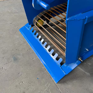 Raccoglitrice Mini per Patate Dolci, Cipolle e Aglio con Attacco per Trattore Agricolo - Product Image 5