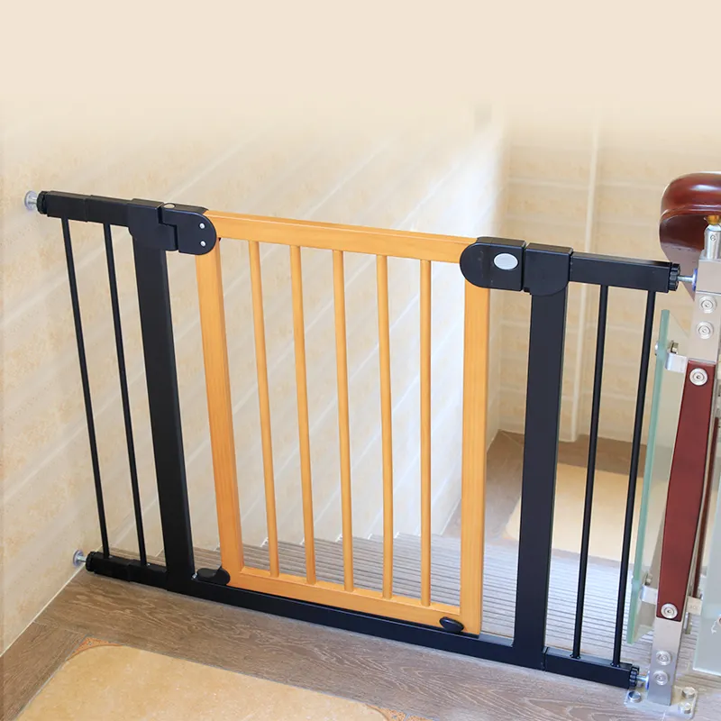 Wholesale Metal Baby Safety Gate Stair Baby Gate Child Safety Gate For Stairs Protection Children